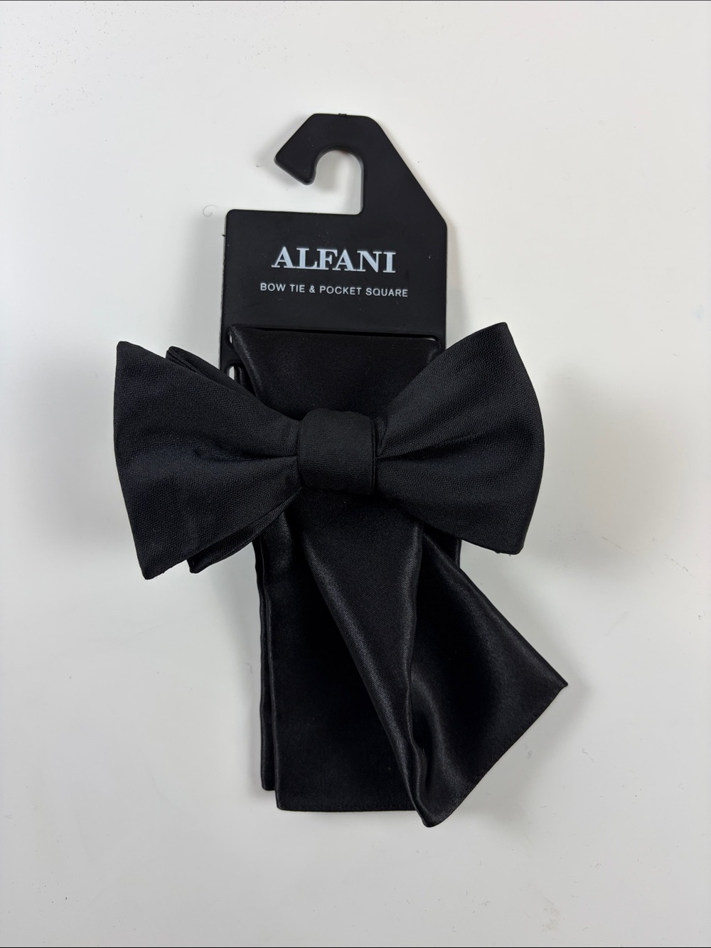 Alfani Black Bow Tie & Pocket Square Set Tuxedo New